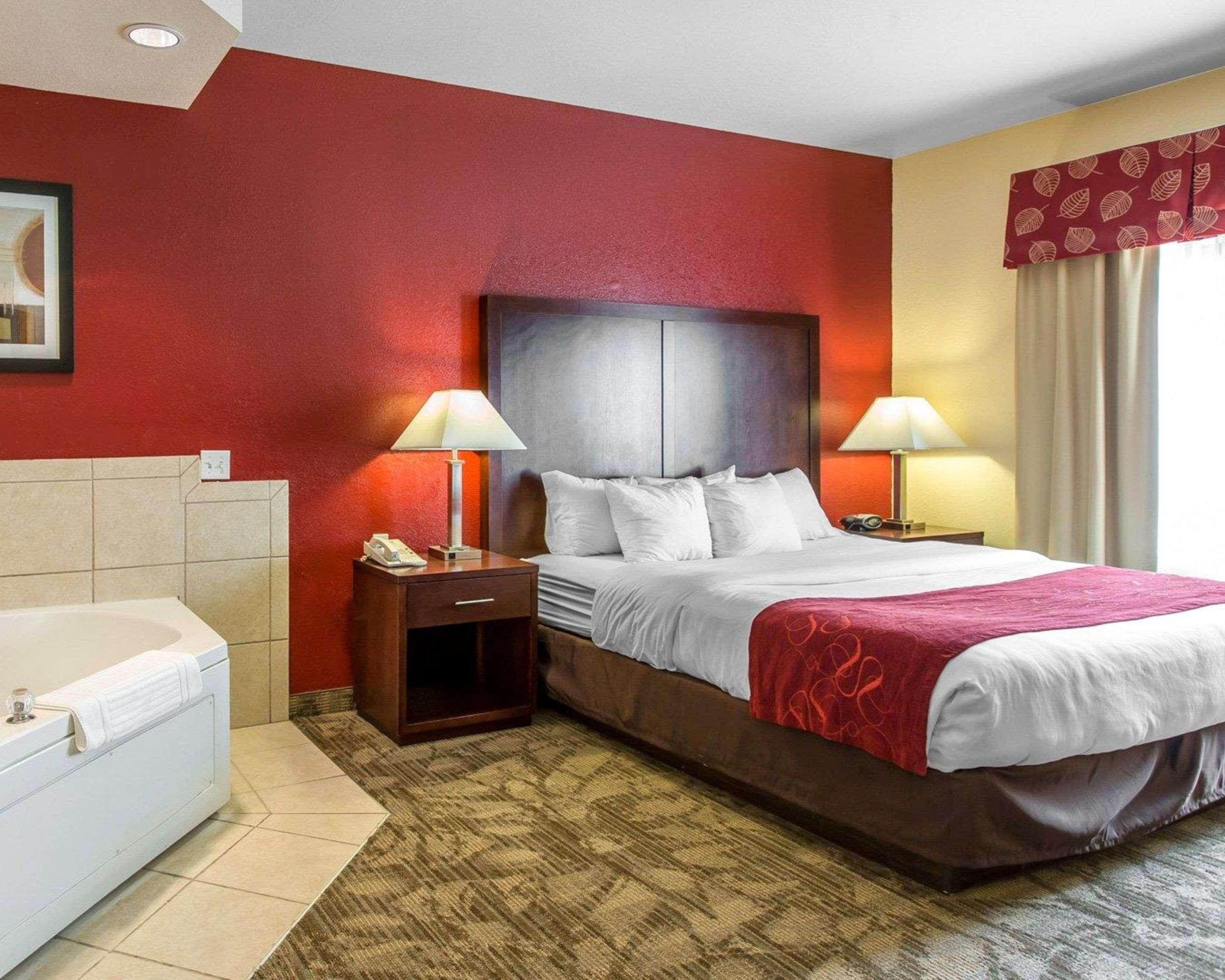 Comfort Suites Palm Desert I-10 Exterior photo