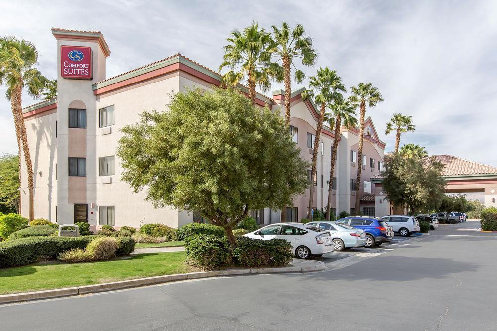 Comfort Suites Palm Desert I-10 Exterior photo