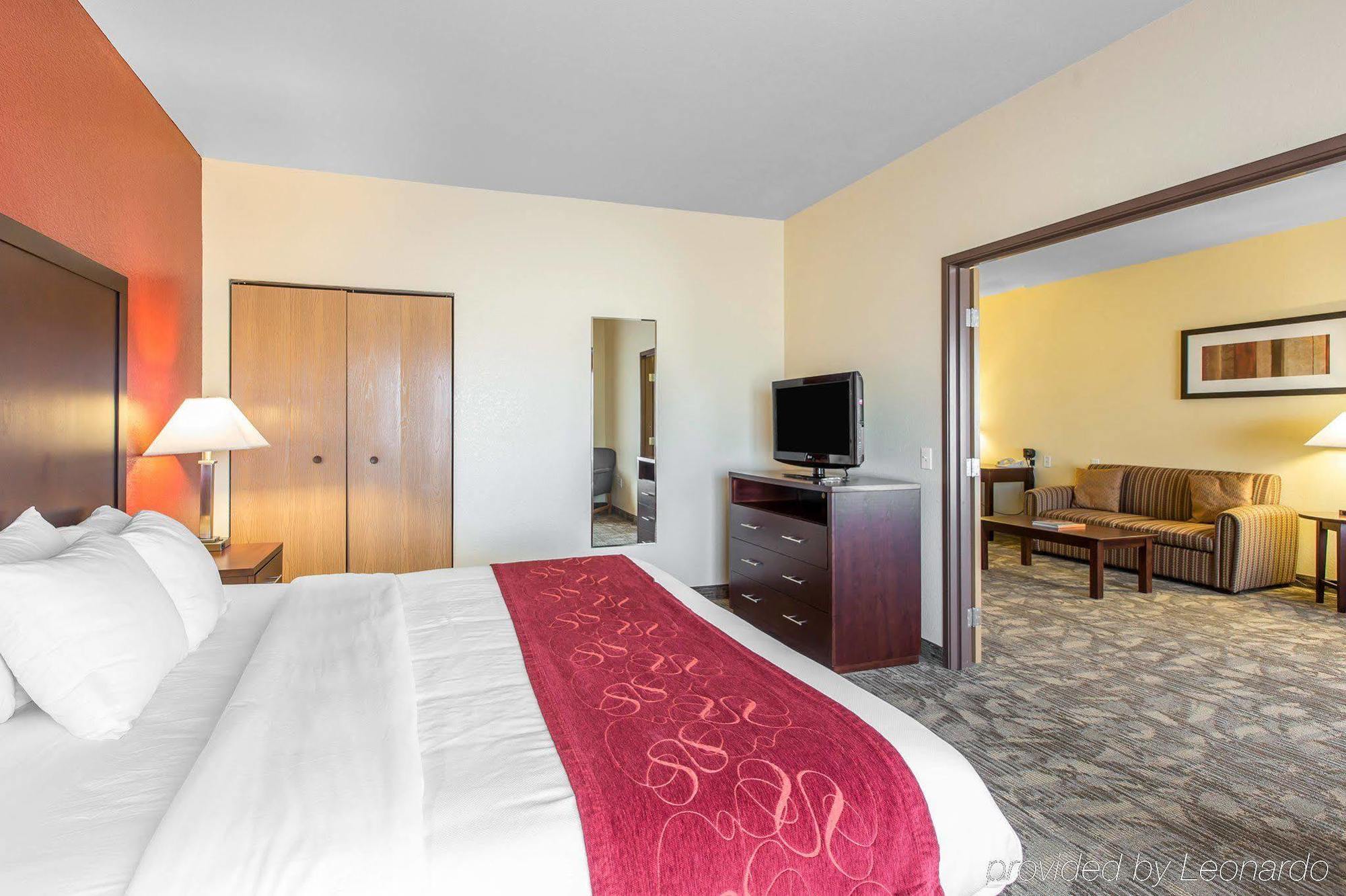 Comfort Suites Palm Desert I-10 Exterior photo