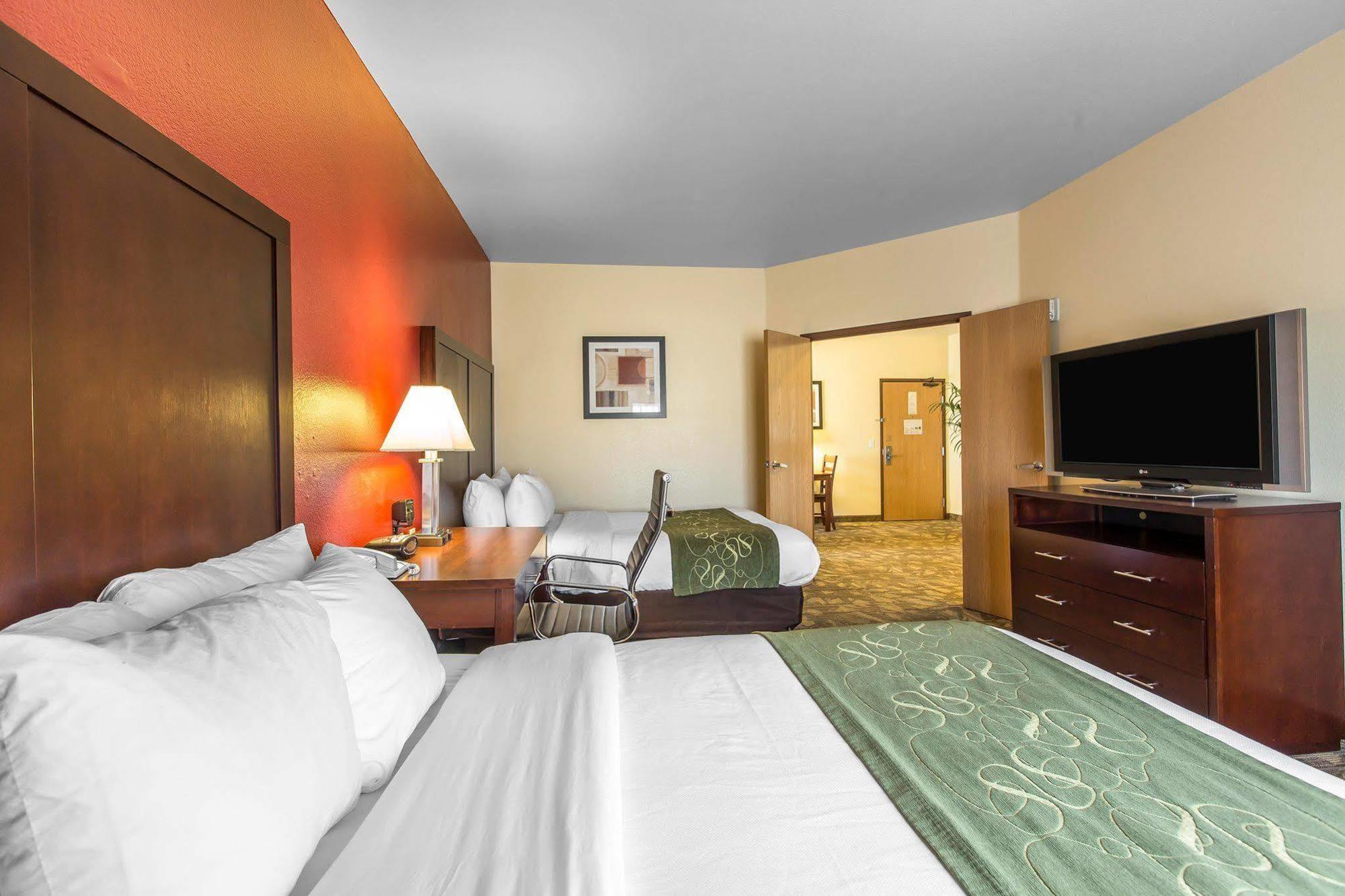 Comfort Suites Palm Desert I-10 Exterior photo